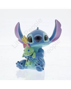 Showcase Stitch with Doll - 6002187 Figurine Disney