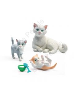 Djeco Modern Doll House Furniture Set - Dolls House Cats